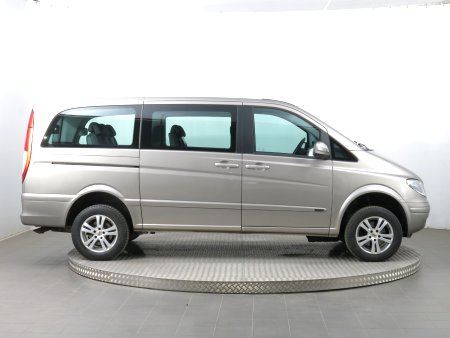 Mercedes-Benz Viano, 2010 - pohled č. 8