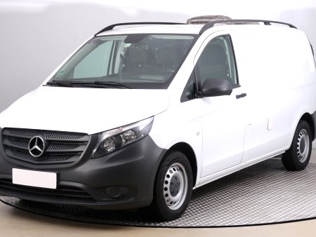 Mercedes-Benz Vito, 2021 - pohled č. 3