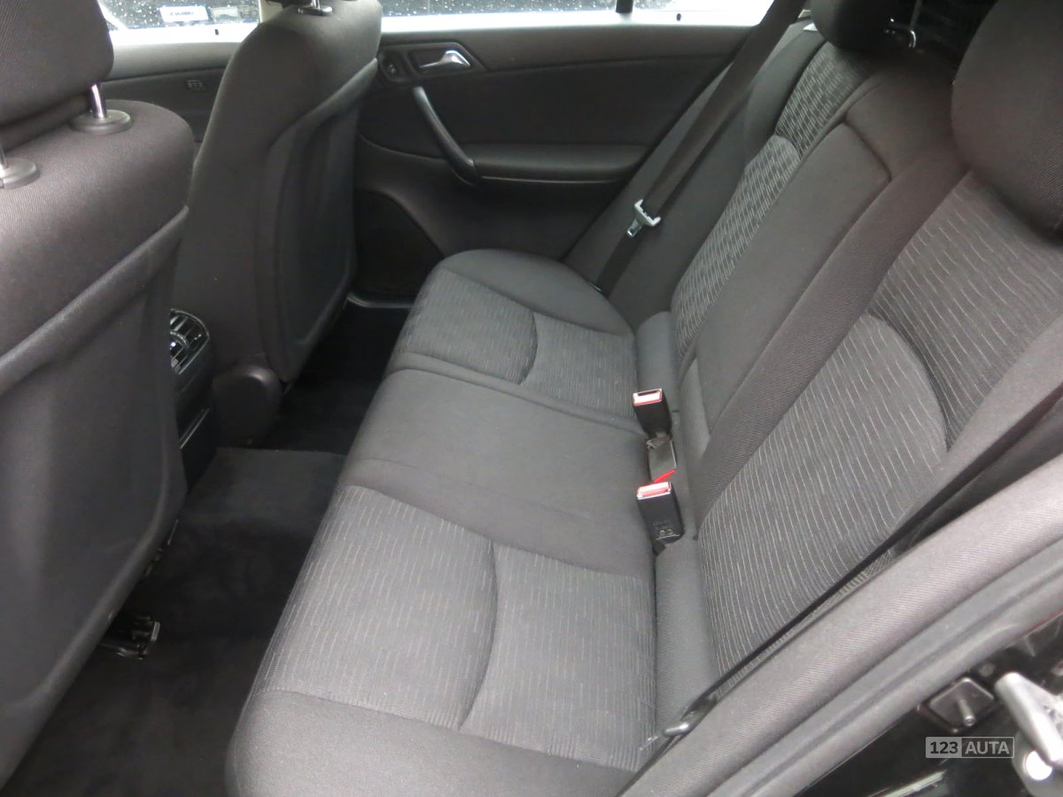 Mercedes-Benz C, 2006 - pohled č. 14