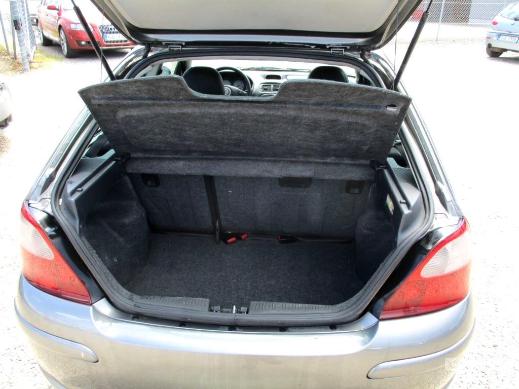 MG ZR, 2004 - pohled č. 11