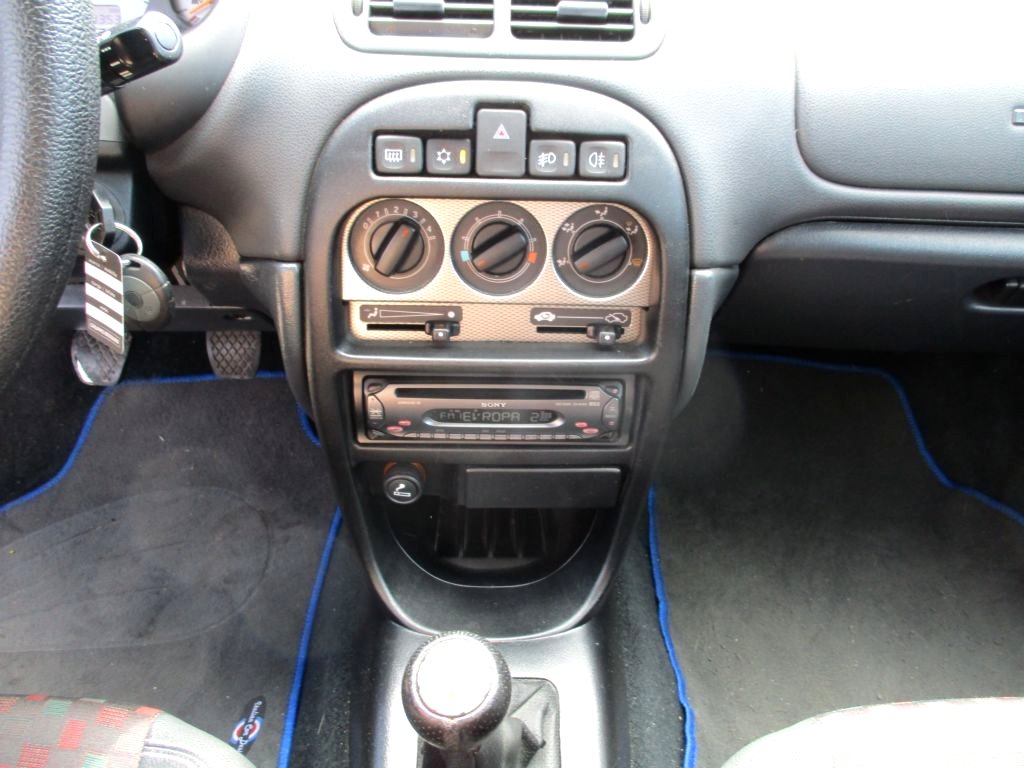 MG ZR, 2004 - pohled č. 12