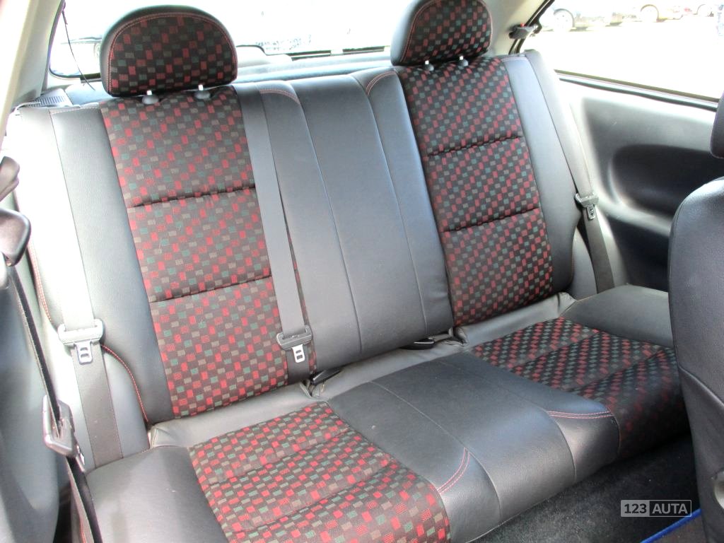 MG ZR, 2004 - pohled č. 8