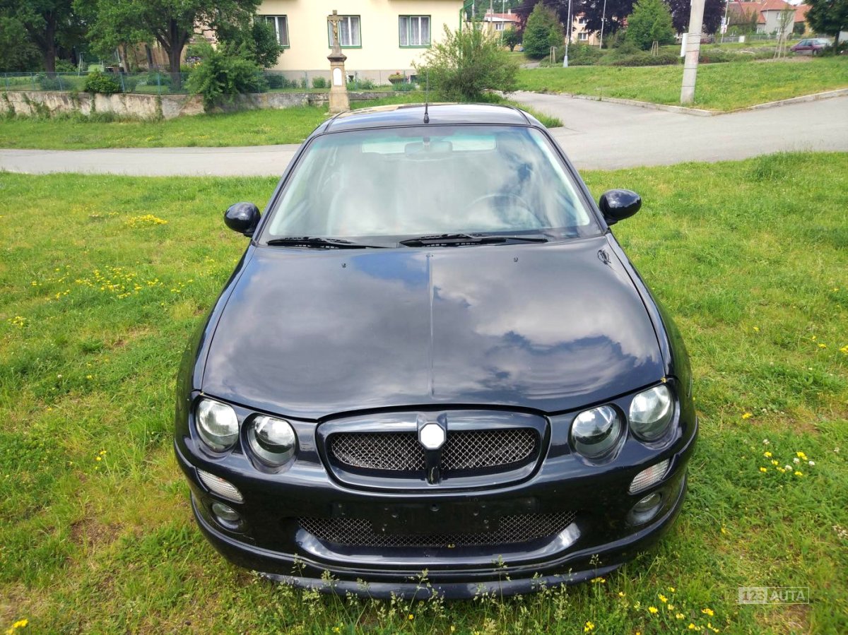 MG ZR, 2002 - pohled č. 2