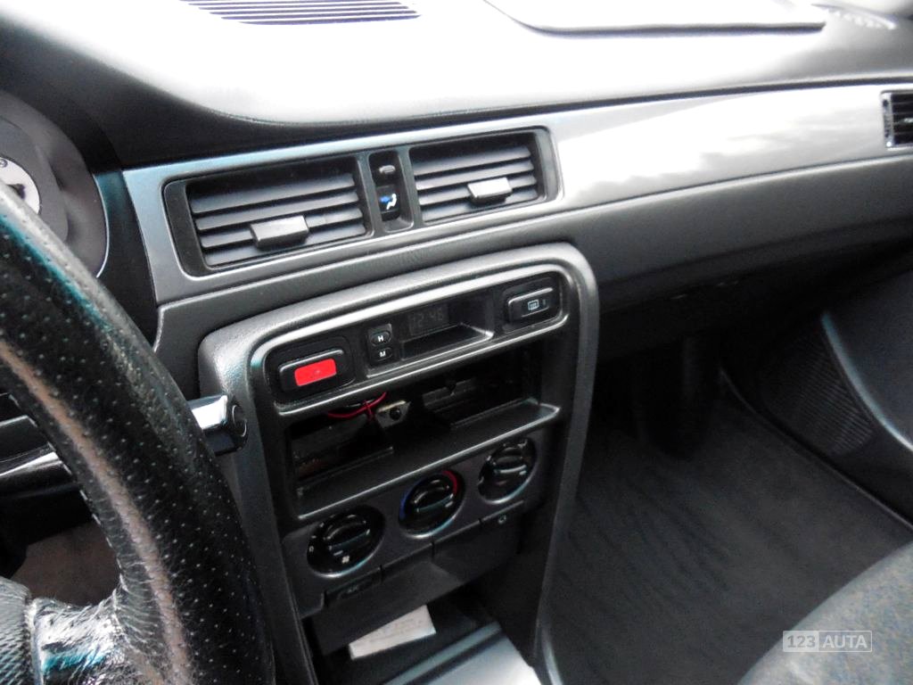 MG ZS, 2003 - pohled č. 7