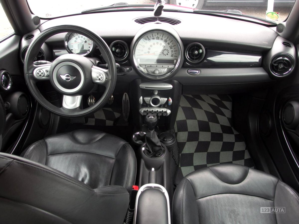 Mini Cooper S, 2008 - pohled č. 11