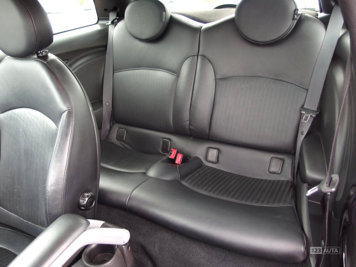 Mini Cooper S, 2008 - pohled č. 16