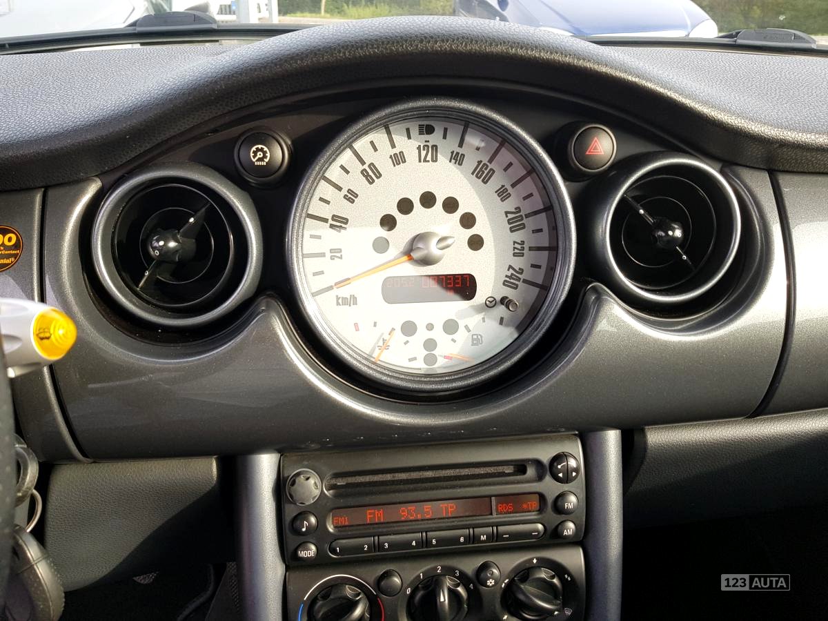 Mini Cooper, 2005 - pohled č. 12