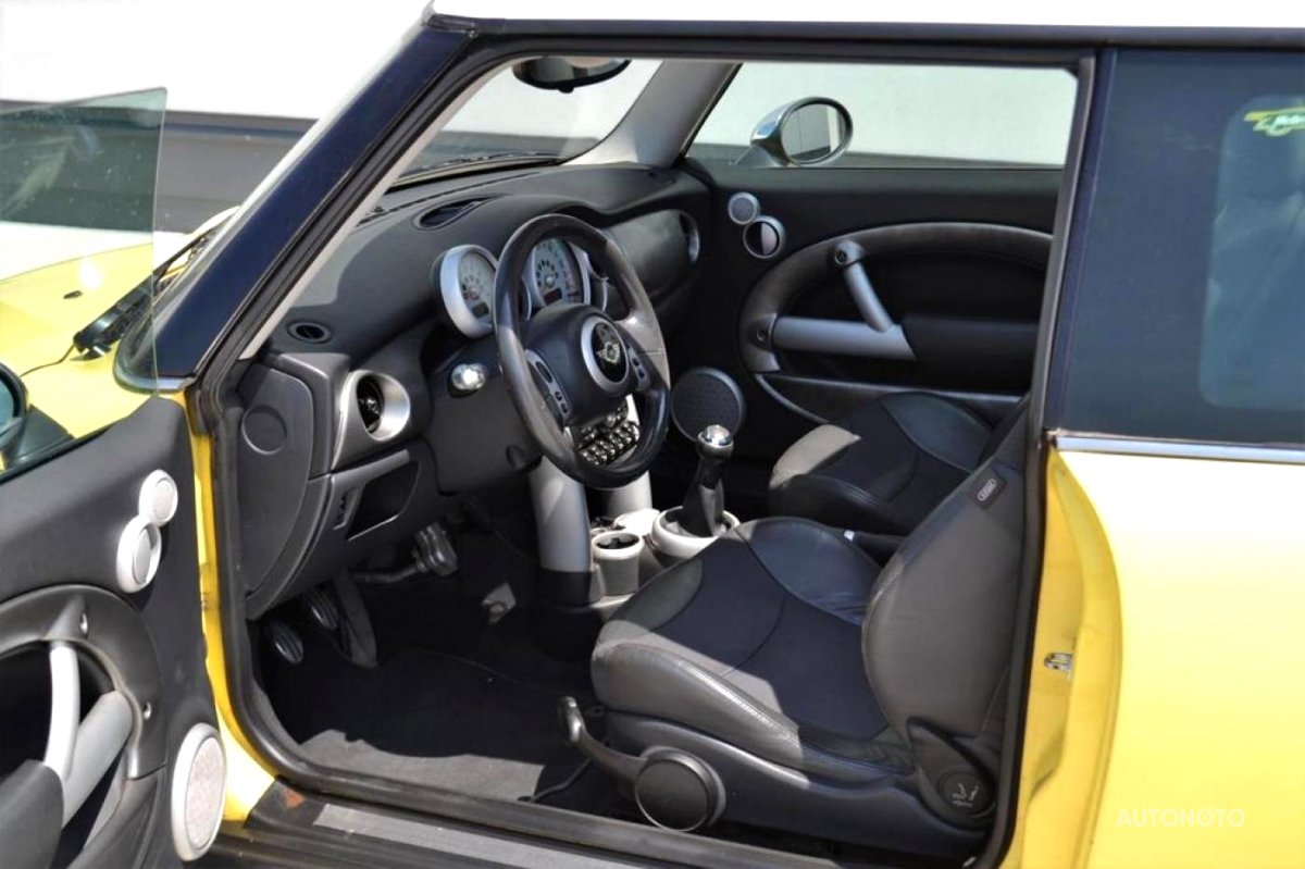 Mini Cooper, 2002 - pohled č. 9