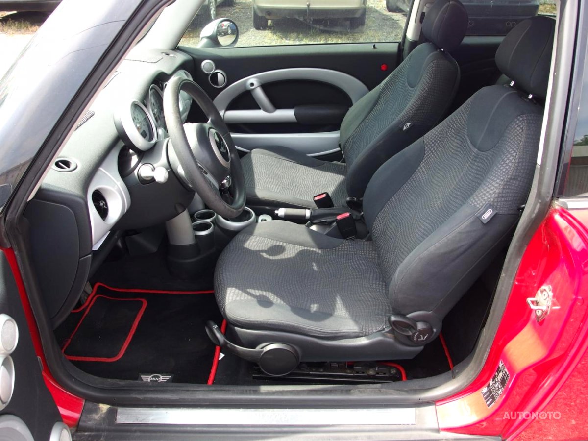 Mini Cooper, 2002 - pohled č. 10