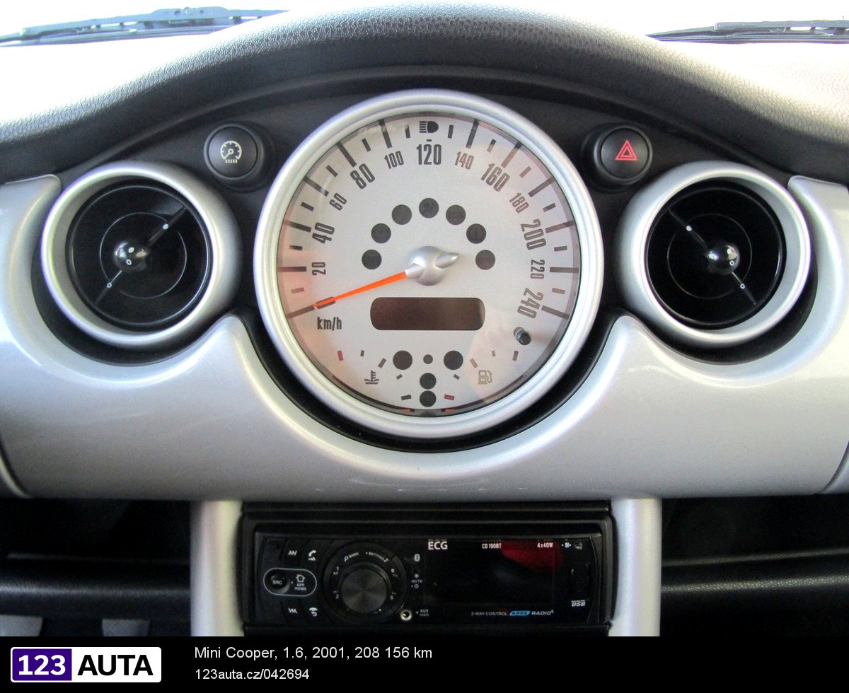 Mini Cooper, 2001 - pohled č. 19