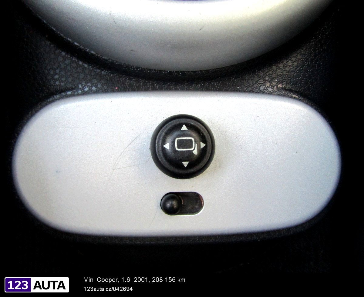 Mini Cooper, 2001 - pohled č. 21