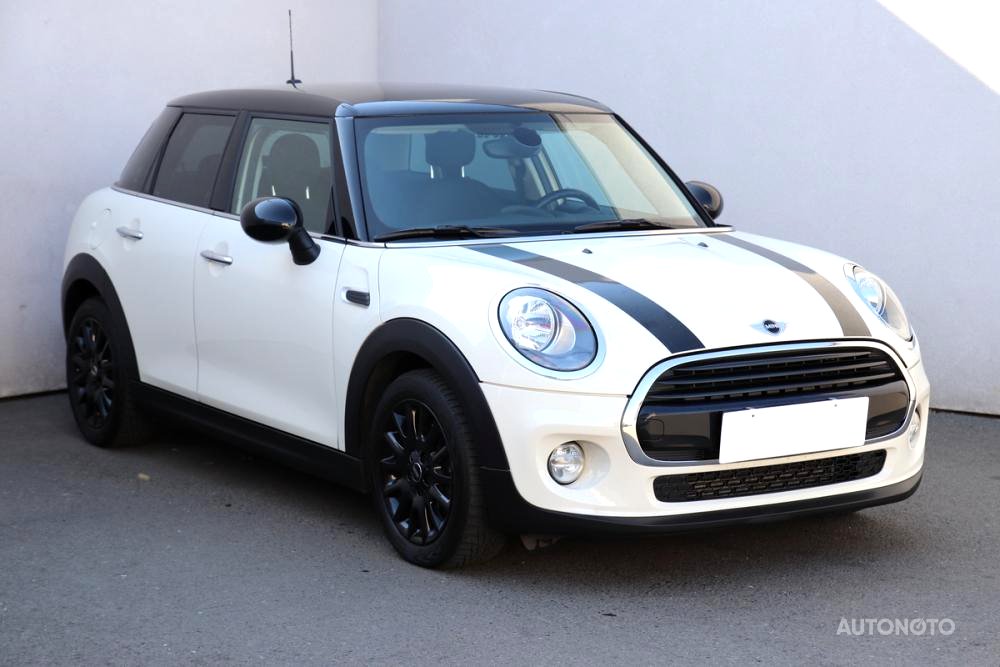 Mini Cooper, 2015 - celkový pohled