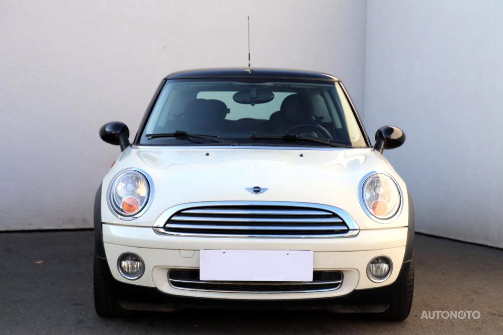 Mini Cooper, 2010 - pohled č. 2