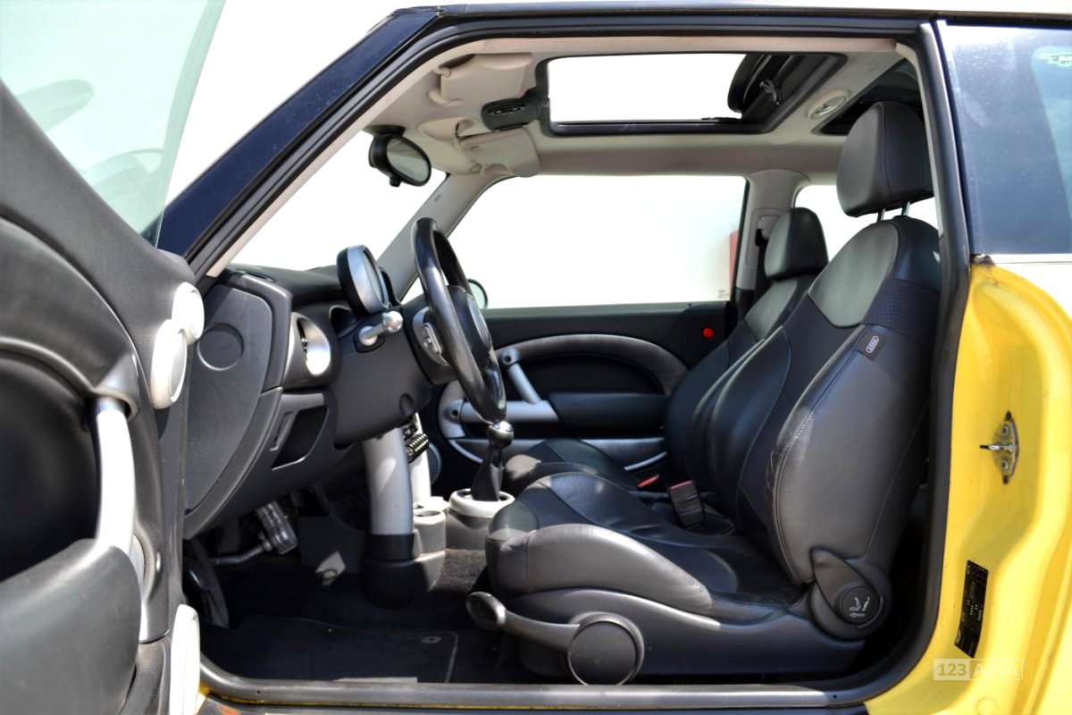 Mini Cooper, 2002 - pohled č. 11
