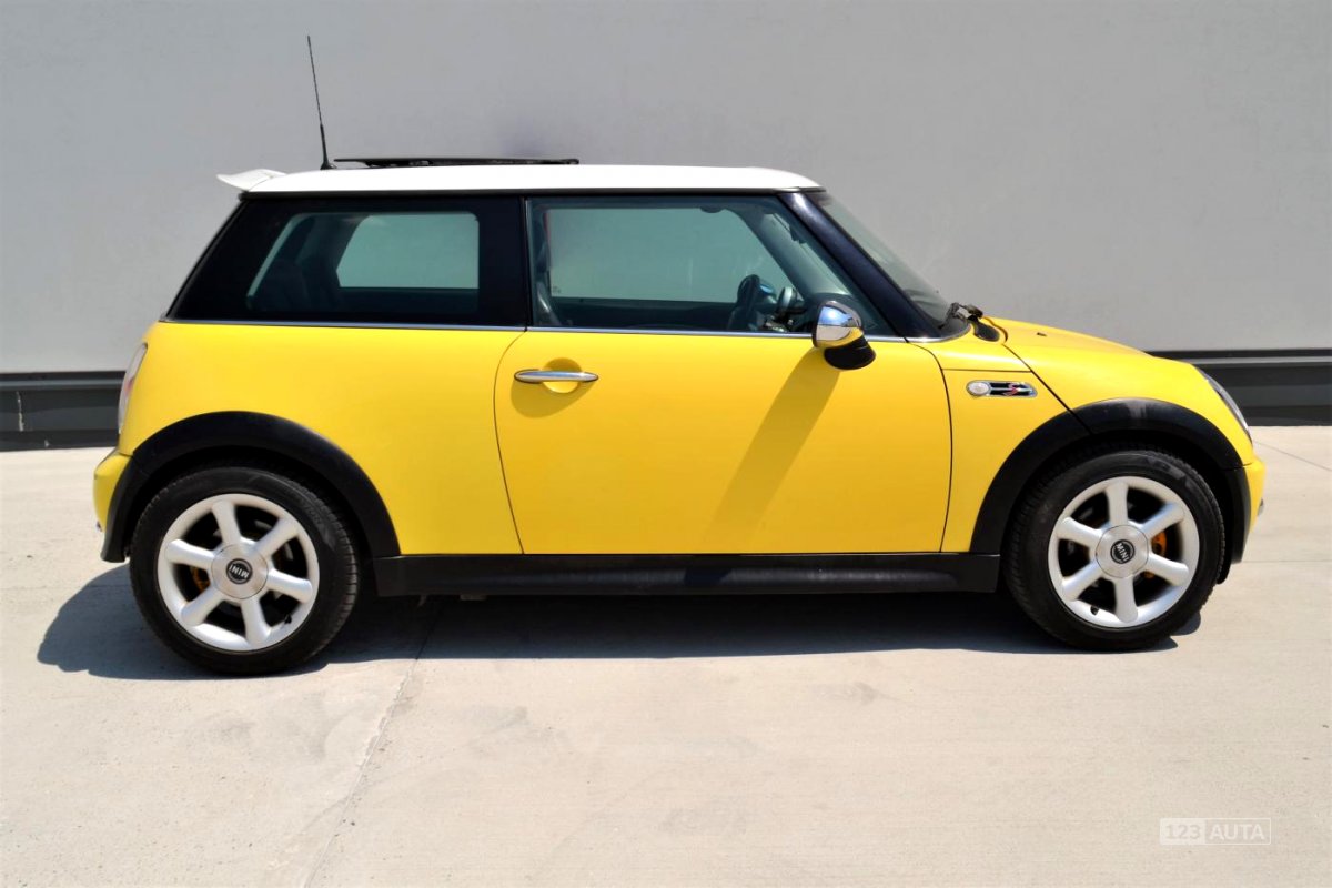 Mini Cooper, 2002 - pohled č. 5