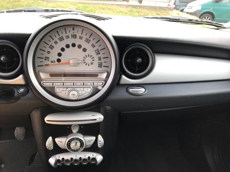 Mini Cooper, 2010 - pohled č. 12