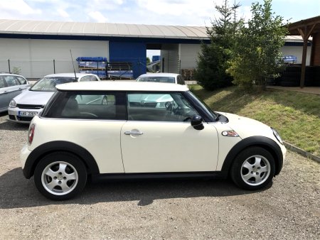 Mini Cooper, 2010 - pohled č. 6