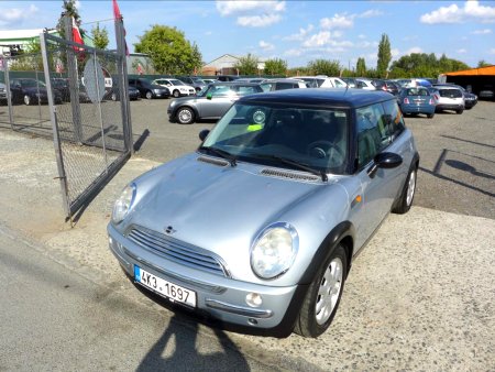 Mini Cooper, 2002 - pohled č. 2