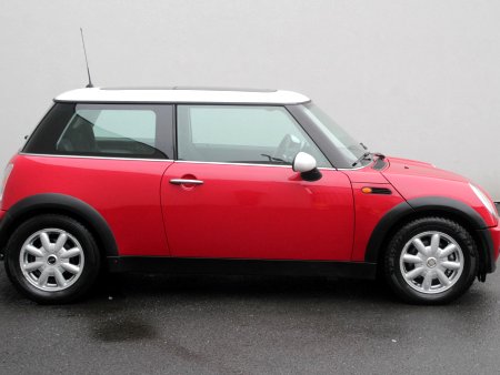 Mini Cooper, 2004 - pohled č. 4