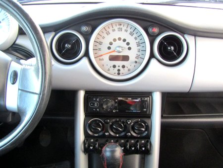 Mini Cooper, 2001 - pohled č. 13