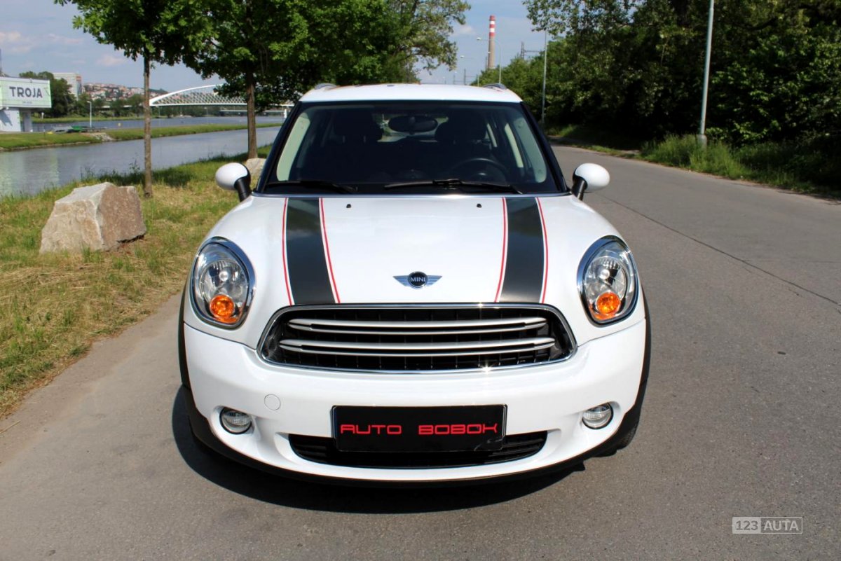 Mini Countryman, 2015 - celkový pohled