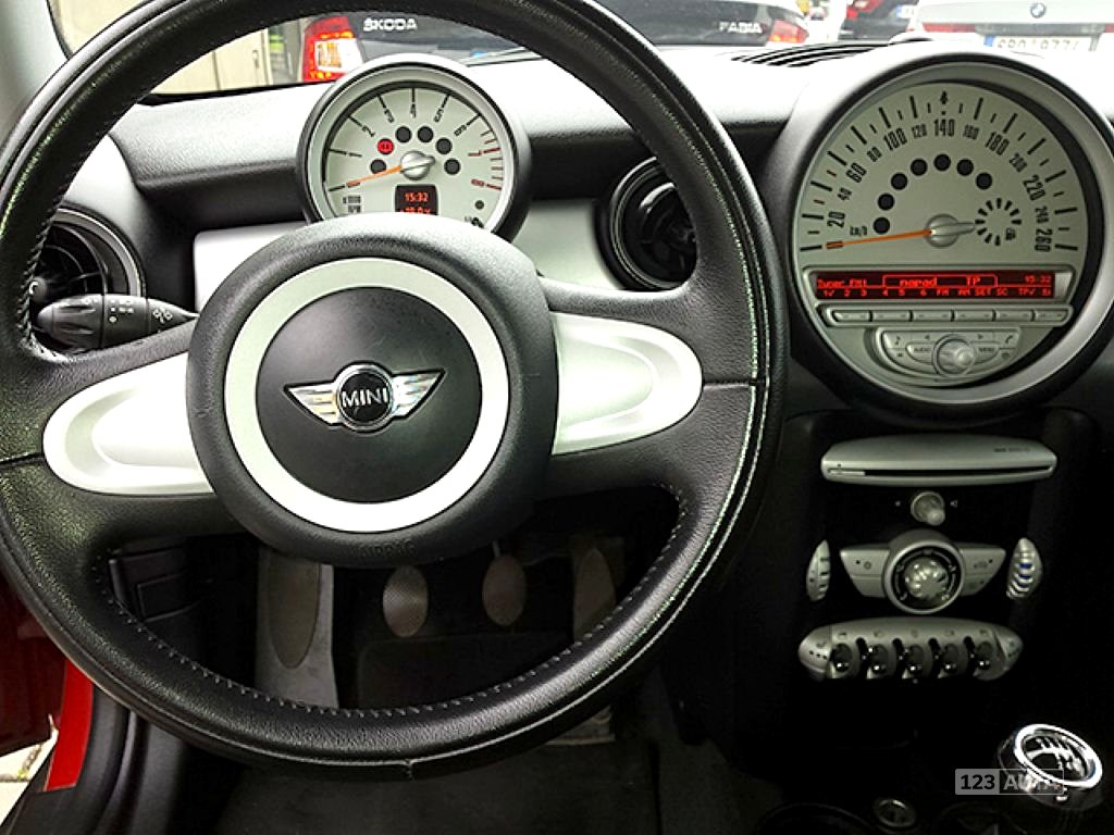 Mini One, 2010 - pohled č. 9