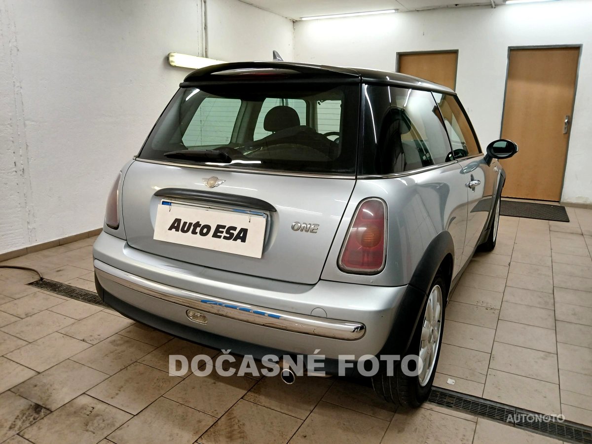 Mini One, 2002 - pohled č. 2