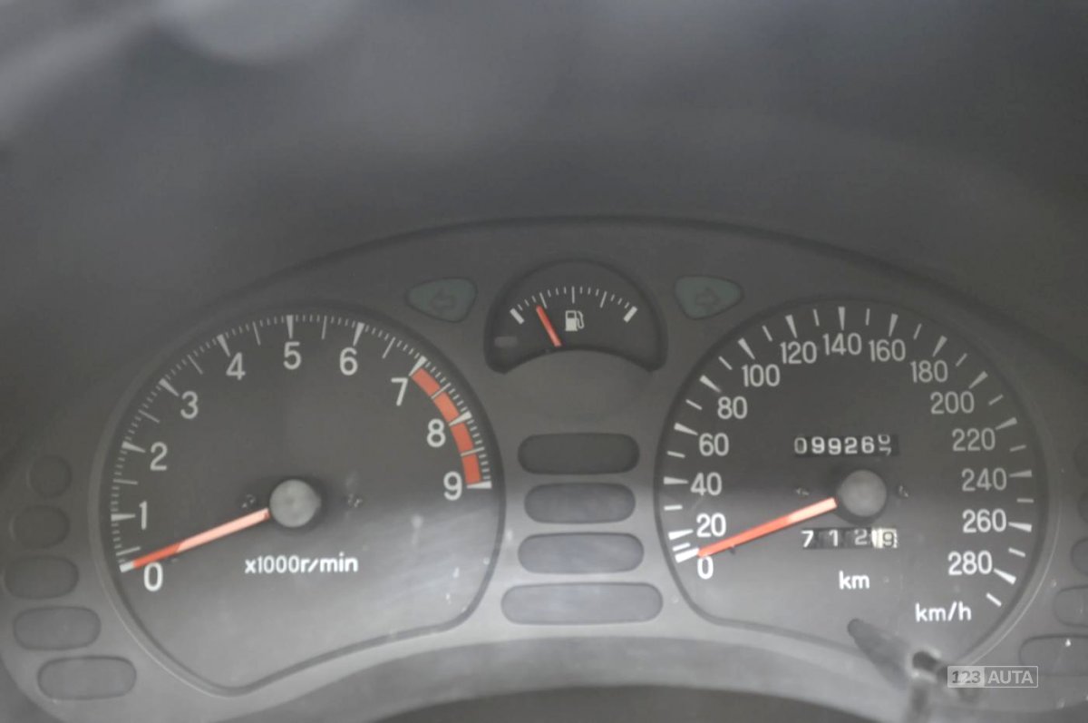 Mitsubishi 3000 GT, 2002 - pohled č. 4