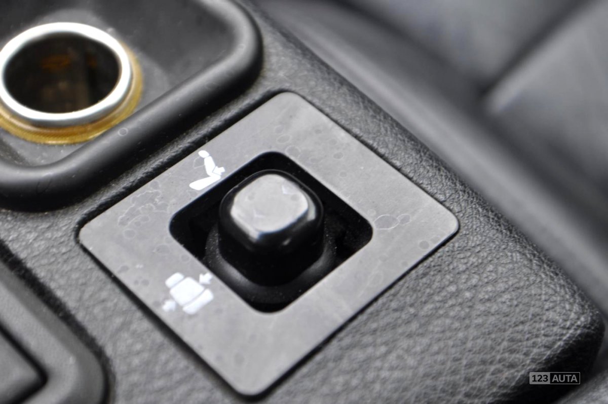 Mitsubishi 3000 GT, 2002 - pohled č. 9