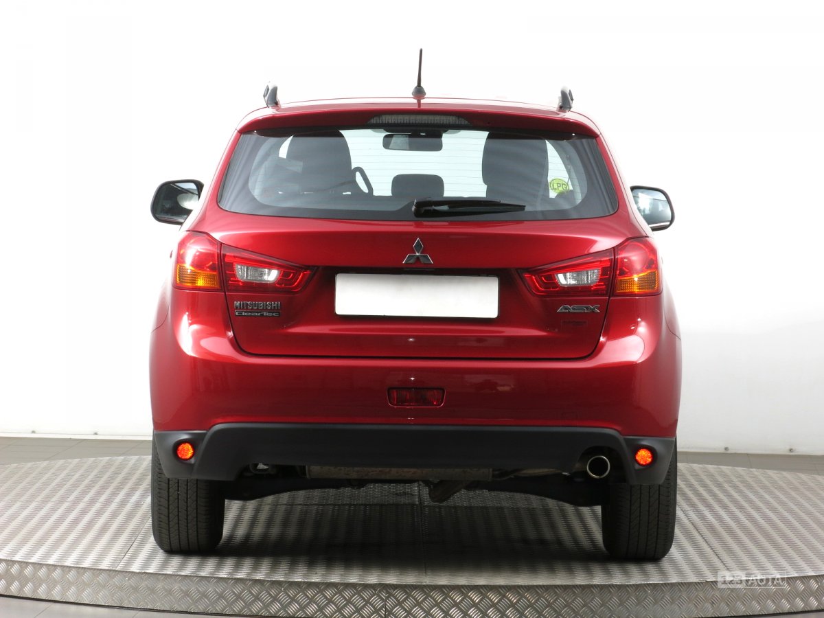 Mitsubishi ASX, 2014 - pohled č. 6