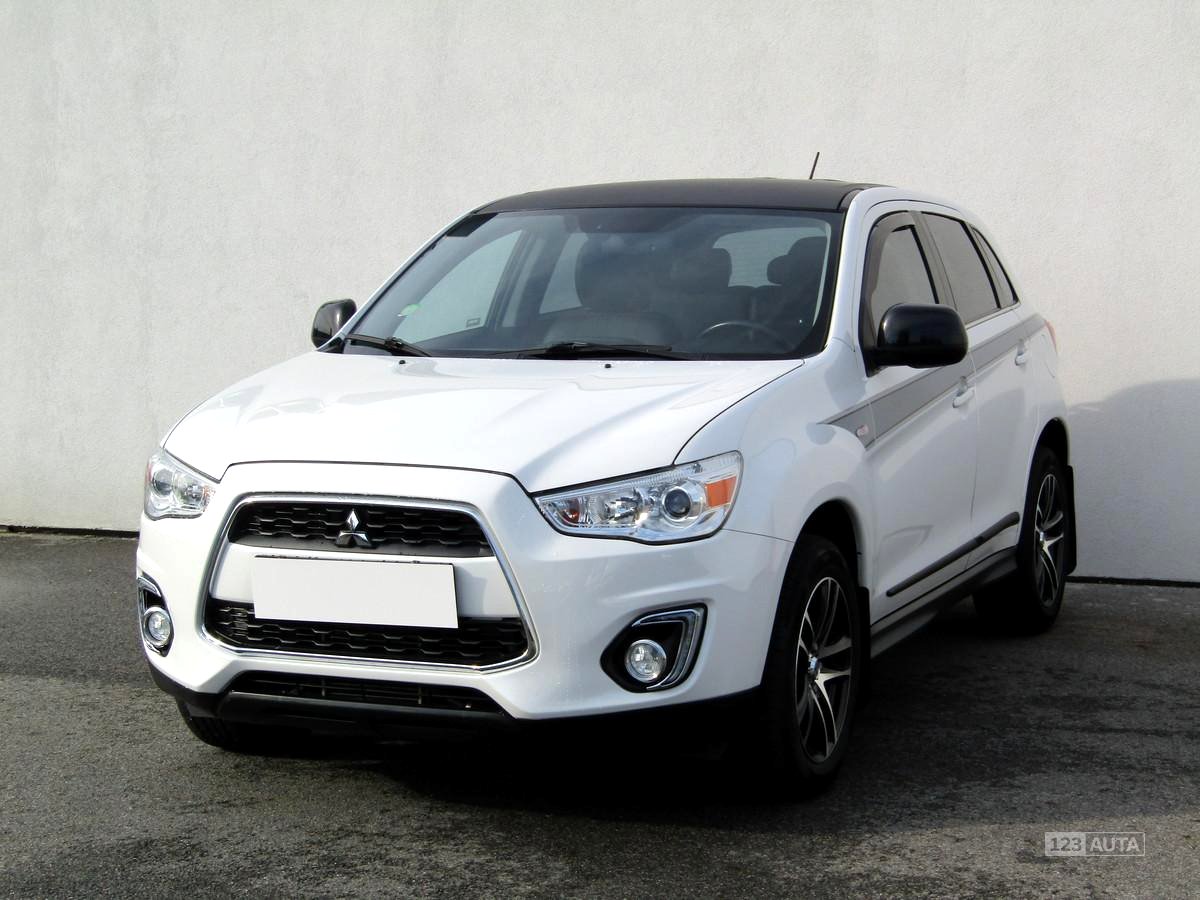 Mitsubishi ASX, 2014 - pohled č. 3