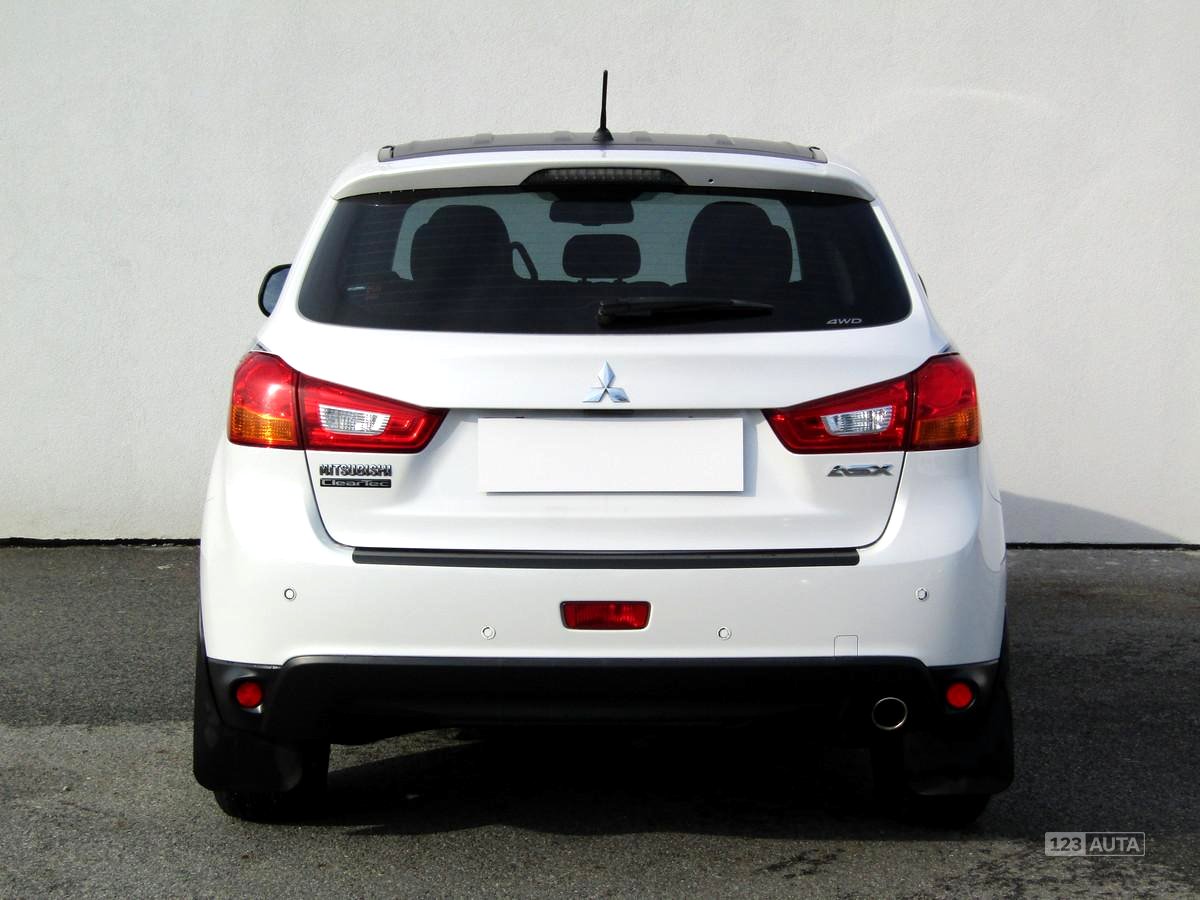 Mitsubishi ASX, 2014 - pohled č. 6