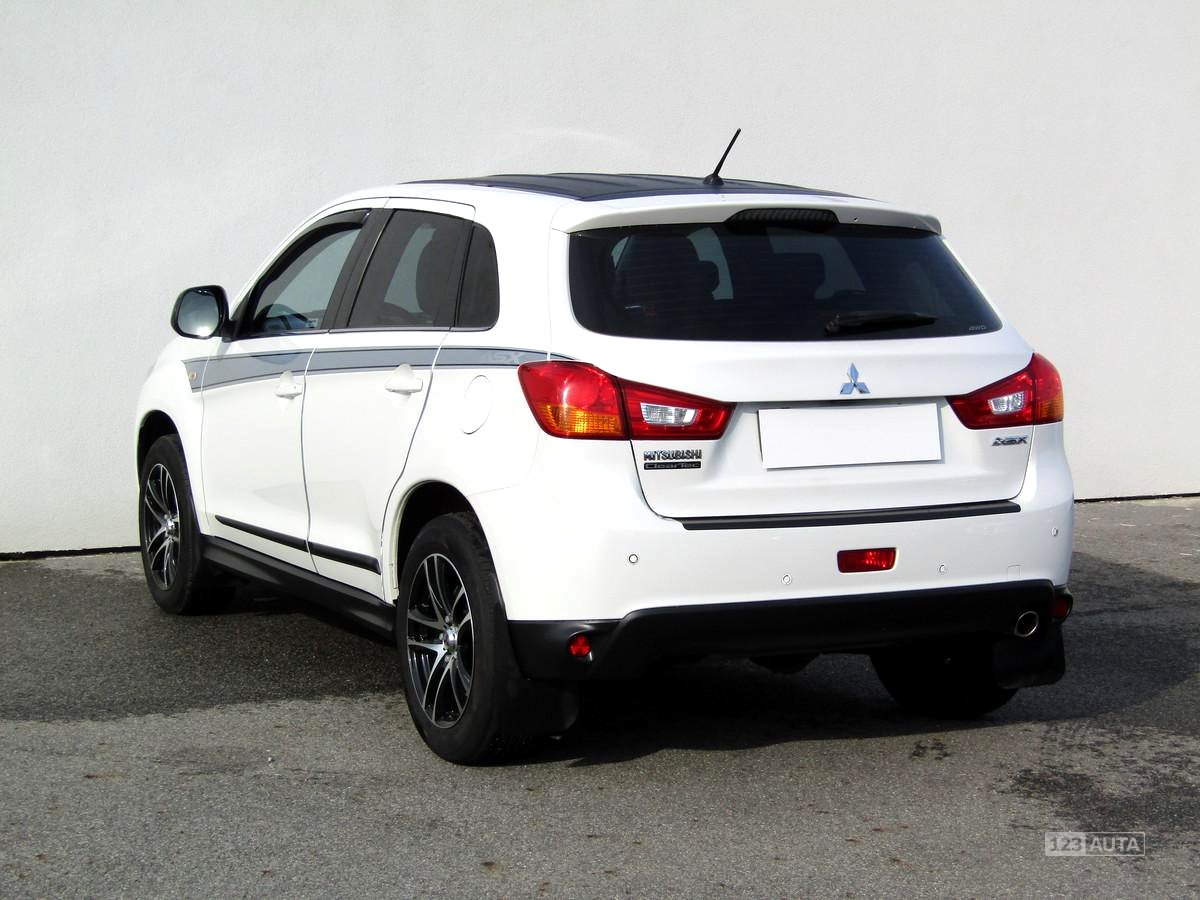 Mitsubishi ASX, 2014 - pohled č. 7