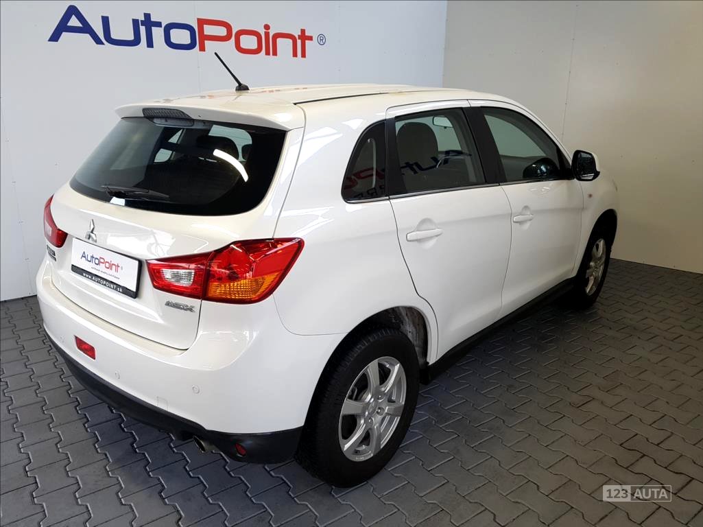 Mitsubishi ASX, 2015 - pohled č. 4
