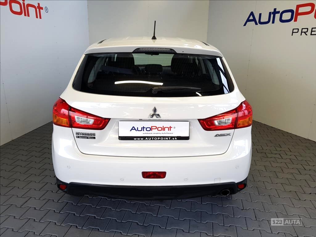 Mitsubishi ASX, 2015 - pohled č. 5