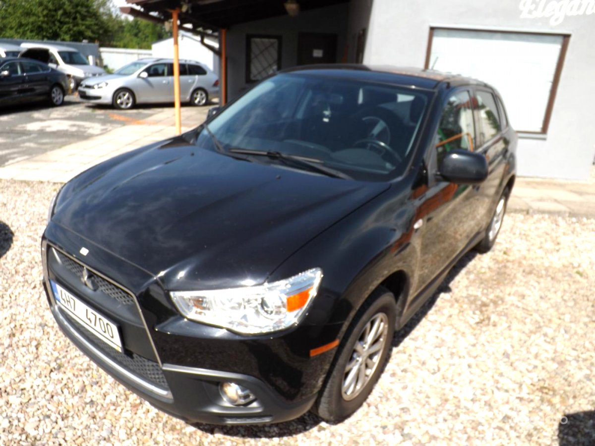 Mitsubishi ASX, 2010 - pohled č. 2