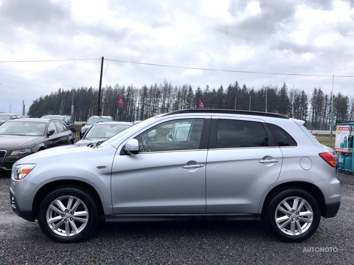 Mitsubishi ASX, 2013 - pohled č. 2