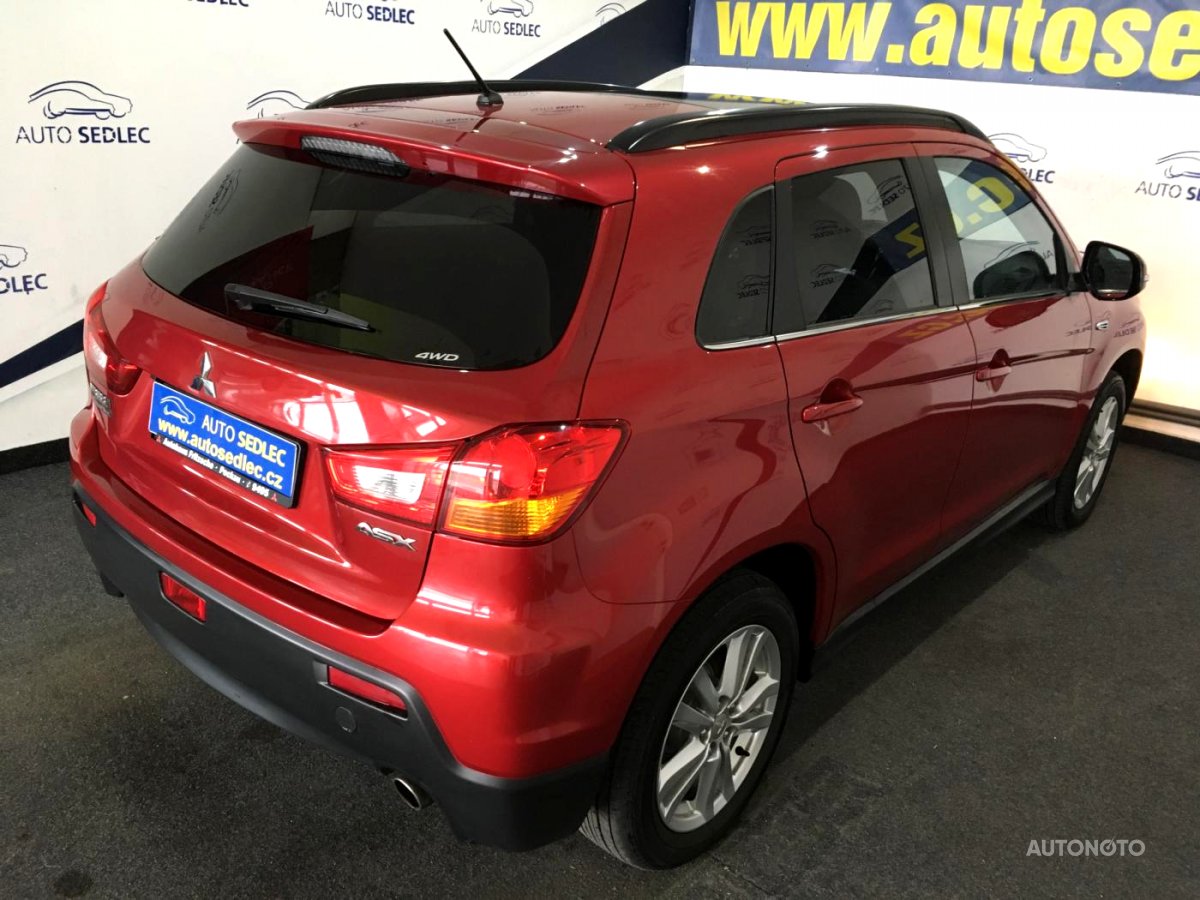 Mitsubishi ASX, 2013 - pohled č. 2