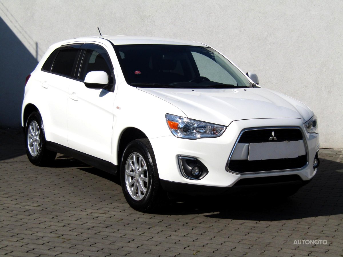 Mitsubishi ASX, 2015 - celkový pohled