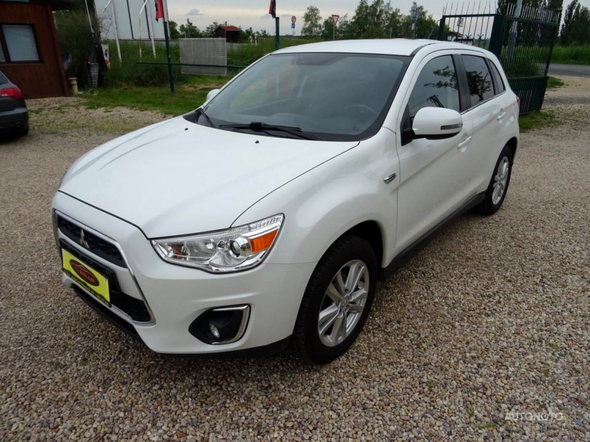 Mitsubishi ASX, 2013 - celkový pohled