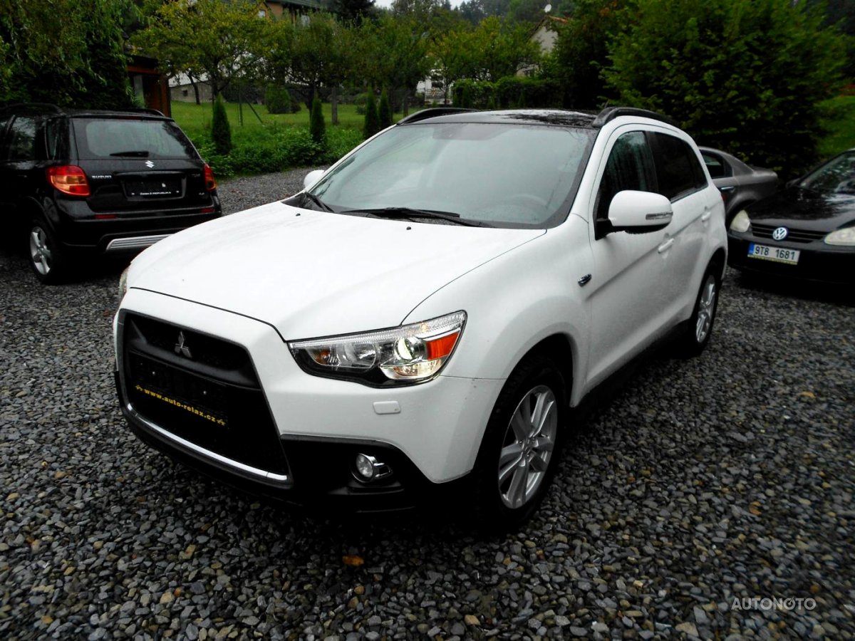 Mitsubishi ASX, 2011 - pohled č. 2