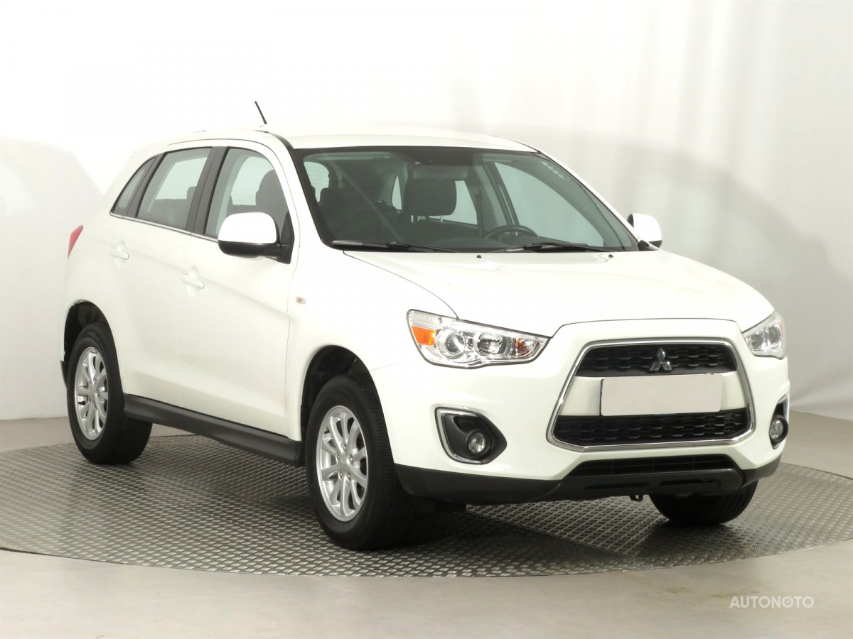Mitsubishi ASX, 2014 - celkový pohled