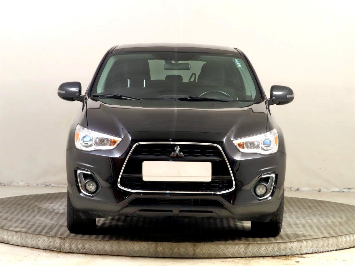 Mitsubishi ASX, 2012 - pohled č. 2