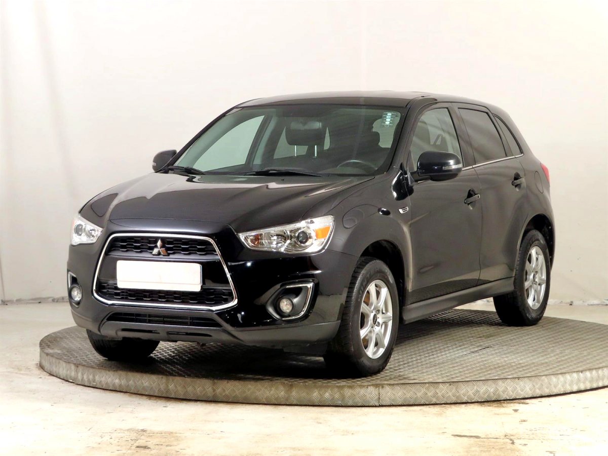 Mitsubishi ASX, 2012 - pohled č. 3