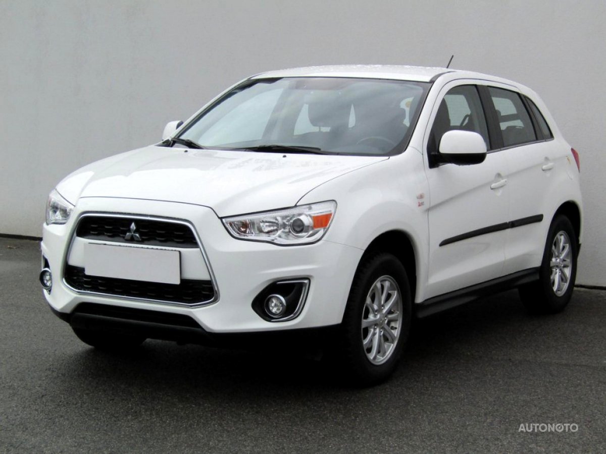 Mitsubishi ASX, 2013 - pohled č. 3
