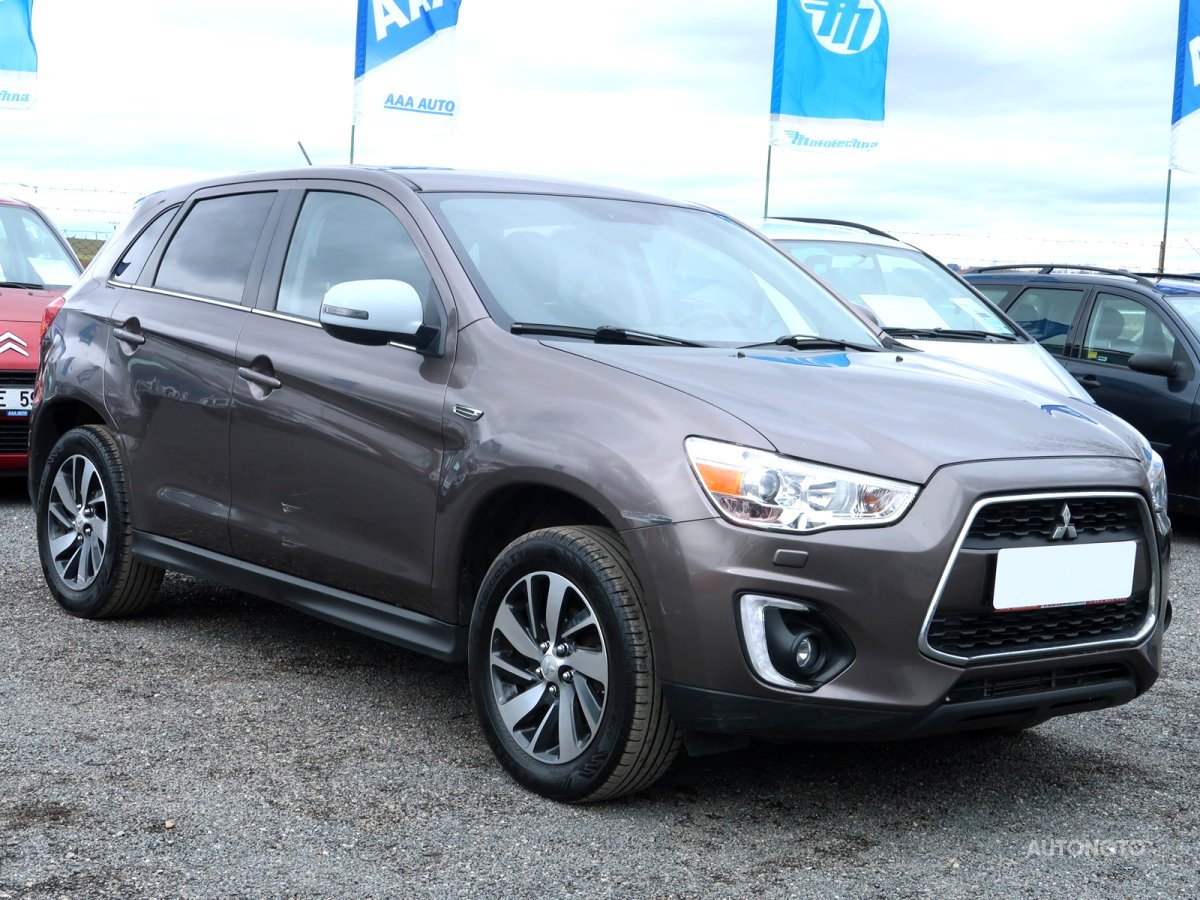 Mitsubishi ASX, 2015 - celkový pohled