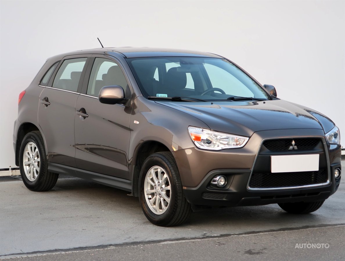 Mitsubishi ASX, 2012 - celkový pohled