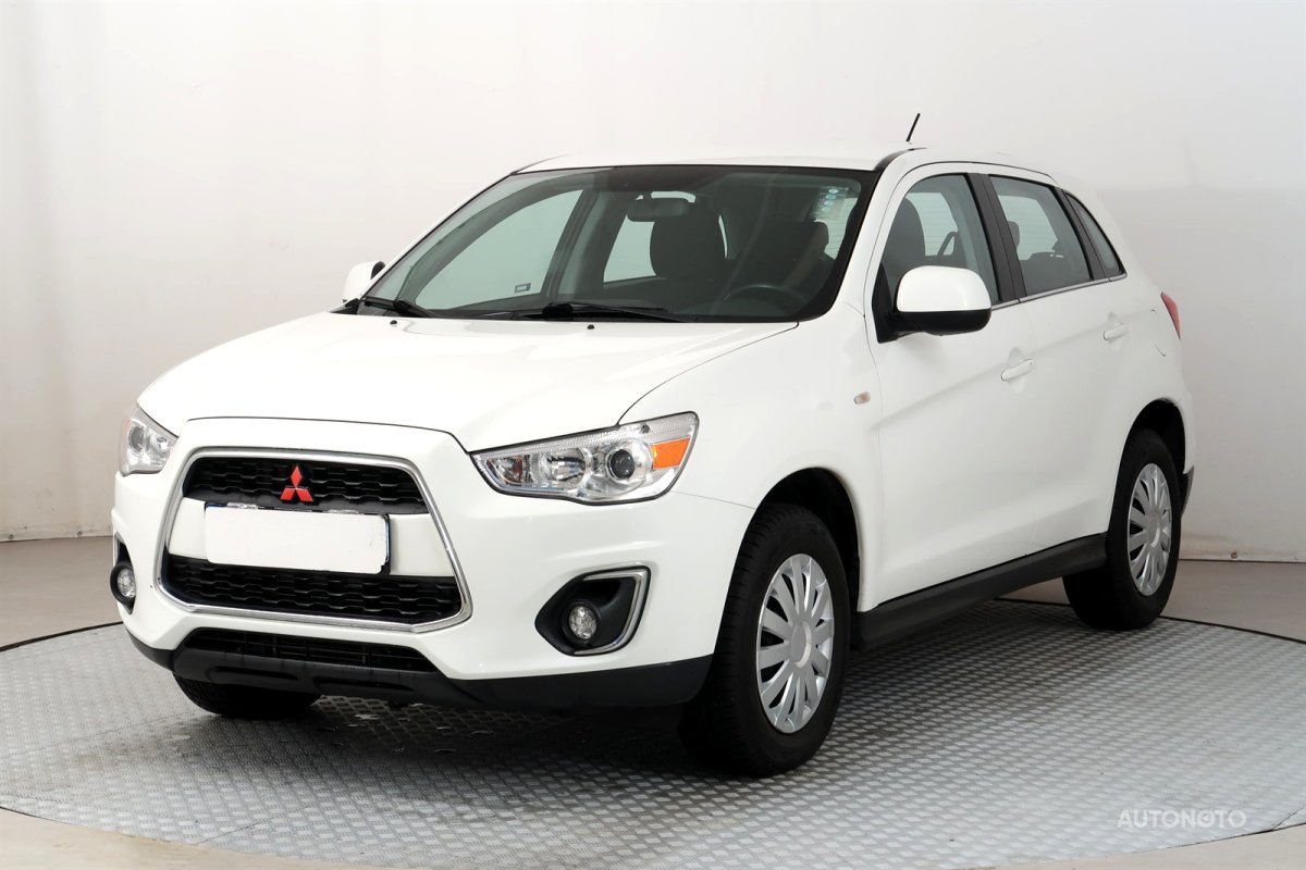 Mitsubishi ASX, 2013 - pohled č. 3
