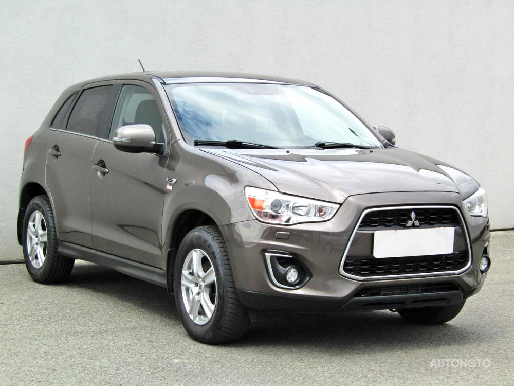Mitsubishi ASX, 2015 - celkový pohled