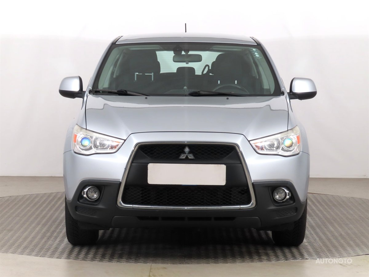 Mitsubishi ASX, 2011 - pohled č. 2